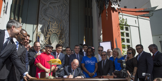 Governor Brown Signs Legislation to Bolster State’s Film and Television Industry, Put Californians to Work