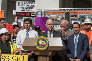 Photo Release: Governor Brown, Senate President pro Tempore and Assembly Speaker Rally for Road Repairs