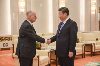 Photo Release: China Day 3: Governor Brown Meets with President Xi of the People’s Republic of China, Signs Agreement with National Government to Boost Green Technology